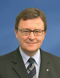 Nürnberger Versicherungsgruppe: NÜRNBERGER: <b>Dr. Werner Rupp</b> ist der neue <b>...</b> - 65066-preview-pressemitteilung-nuernberger-dr-werner-rupp-ist-der-neue-vorstandsvorsitzende