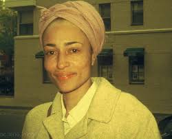 Resultado de imagen de ZADIE SMITH