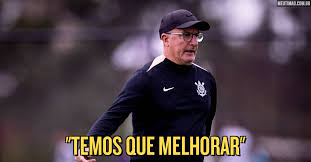 Dorival cobra evolução do Corinthians no Brasileiro e explica escolha da Vila Belmiro para estreia