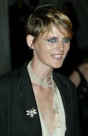 Résultat de recherche d'images pour "stella tennant"