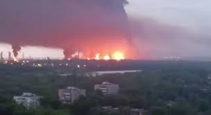Ukrainian mid-range strikes deal double blow to Russia's war effort
