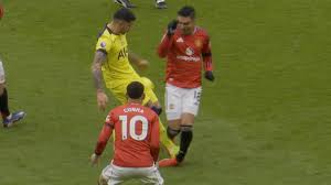 Romero sent off for stamp on Casemiro
