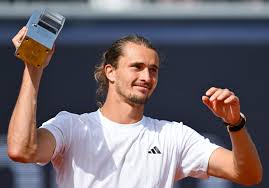 Tennis experts question Alexander Zverev’s aggressive approach