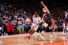 Sparks fall to lowly Sun for sixth straight defeat