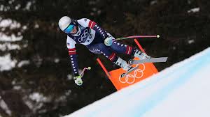 Lindsey Vonn crashes out of Olympic downhill