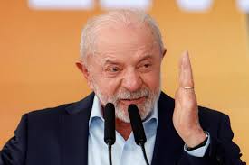 Lula anuncia reajuste no Bolsa Família às vésperas das eleições; valor mínimo sobe para R$ 691