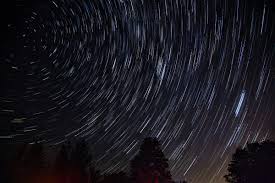Próxima noite será a melhor para observar a chuva de meteoros Perseidas; entenda o fenômeno