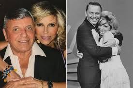 Nancy Sinatra Says the 'World Still Sings Along' with 'Eternal' Father Frank Sinatra, 28 Years After His Death