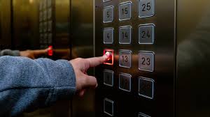 Es oficial: entra en vigor la ley sobre ascensores que obliga a pagar hasta 40.000 euros a la comunidad de vecinos