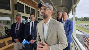 ‘National solution’: Qld Treasurer pushes for fuel crisis plan