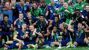 Voetbalzone - News update