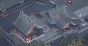 Terremoto de 7.1 en Japón. Explota centro comercial: hay entre 20 y 30 desaparecidos