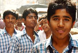 teenage boys_dorothy lam. Schoolboys wandering around a local silver market in Old Delhi, India. Dorothy Lam was fall 2013 ... - teenage-boys_dorothy-lam