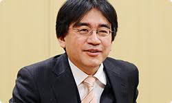 E così adesso ha conquistato terra, cielo e mare! (ride). Iwata Asks Tutti: - ia_3ds_steeldiver_content_08