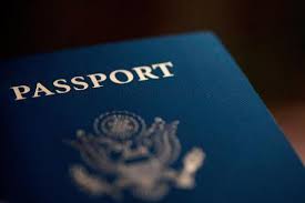 EEUU emitirá pasaportes conmemorativos con la foto de Trump por los 250 años de su independencia