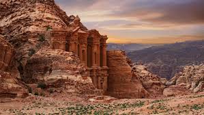 Los arqueólogos felices tras descubrir un sofisticado sistema hídrico en la mítica ciudad de Petra
