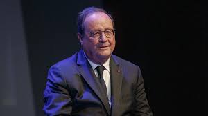 Hollande et Royal: Retrouvailles Tendues à la Foire du Livre! 😱