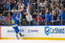 Islanders, Blues Swap Matt Luff, Julien Gauthier