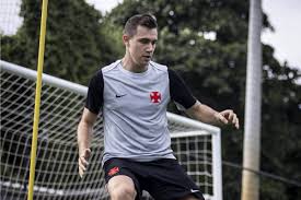 Vasco e Beşiktaş entram em acordo para a transferência de Lucas Piton por 7 milhões de euros