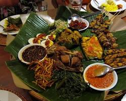 Immagine di Lawar, piatto tipico di Ubud