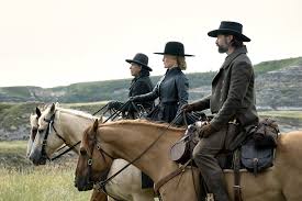 Gillian Anderson Stars in Netflix’s Gritty New Western. It’s No Yellowstone.