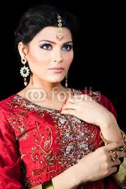 <b>Rehan Qureshi</b> - See portfolio. Indian bride wearing a red bridal dress - 400_F_43274448_6xTsijLkIpnH17SKsTGL9EtKh8W2UUuR