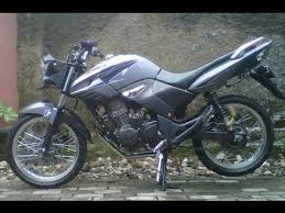 Hasil gambar untuk modifikasi touring motor tiger