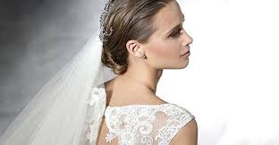 Resultado de imagem para tendencia de vestidos de noivas 2016