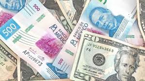 Peso mexicano comienza junio con moderada caída ante el dólar; espera datos laborales clave de EU