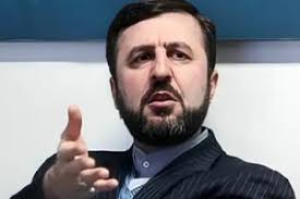 دیپلمات زن غربی: کاظم غریب‌آبادی مدام به سینه زنان خیره می‌شود