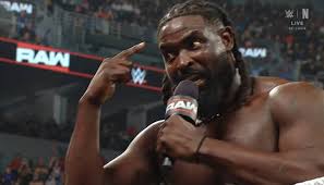 Oba Femi Makes Save For Je’Von Evans & Penta, Takes Out The Vision On WWE Raw