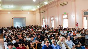 Más de 1.500 ingresantes celebran la bienvenida en la Facultad de Tecnología y Ciencias Aplicadas de la UNCA