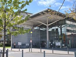 Man rushed to hospital as gardai investigate Salthill incident