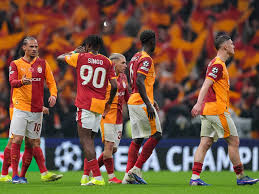 Galatasaray derbide Fenerbahçe’yi farklı yendi