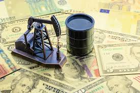 Bitcoin vs. Oil: Why the Decoupling Signal Is the Real Story Behind Crypto’s $64K Stalemate