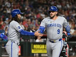 Royals Review - News update