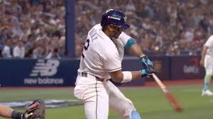 Diaz clobbers two-run bomb to extend lead for Rays