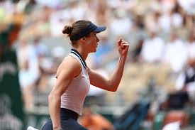 Svitolina sets all-Ukrainian quarterfinal