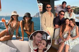 ¡Soltera y Radiante! Nina Dobrev y Zac Efron Juntos en Vacaciones ¿Romance? - Imagen principal del artículo