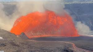 Kilauea Volcano Eruption: Episode 31 Resumes with Lava Fountains