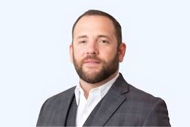 Noroña es de lámina muy delgada…