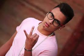 英和画像辞典：(reprezent)の意味は画像で解説！見るだけで「reprezent」の意味が分かる・覚えられる 