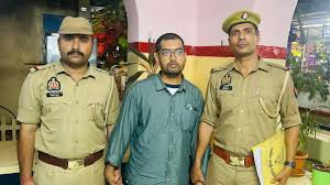 कौन है बिहार का रहने वाला आदित्य आनंद, जिसे नोएडा हिंसा मामले में पुलिस बता रही मास्टर माइंड