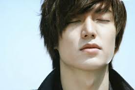 Résultat de recherche d'images pour "lee min ho"