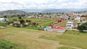 Infonavit rompe las reglas: El nuevo crédito para comprar terreno y construir al mismo tiempo