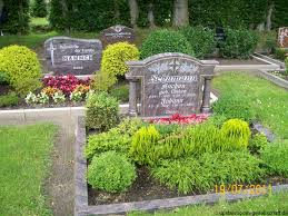 Grab von Johann Schumann (03.09.1912-31.03.2005), Friedhof ... - on002