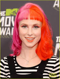 Posted in Hayley Williams &amp; Paramore - MTV Movie Awards 2013 &middot; « PreviousNext ». hayley williams paramore mtv movie awards 2013 red carpet 02 - hayley-williams-paramore-mtv-movie-awards-2013-red-carpet-02