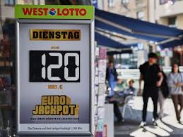 Deutscher knackt Eurojackpot: 120 Millionen Euro – Rekordgewinn soll aufs Girokonto überwiesen werden — Spiegel