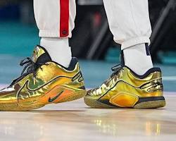 Зображення: LeBron James sneakers