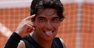 Rocha derruba Mensik e ‘abre’ caminho de João Fonseca em Roland Garros